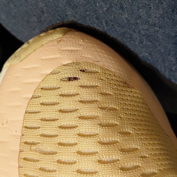 Nike Air Max 270 Cream Multi-Color Swoosh Sneakers - Picture 10 of 11